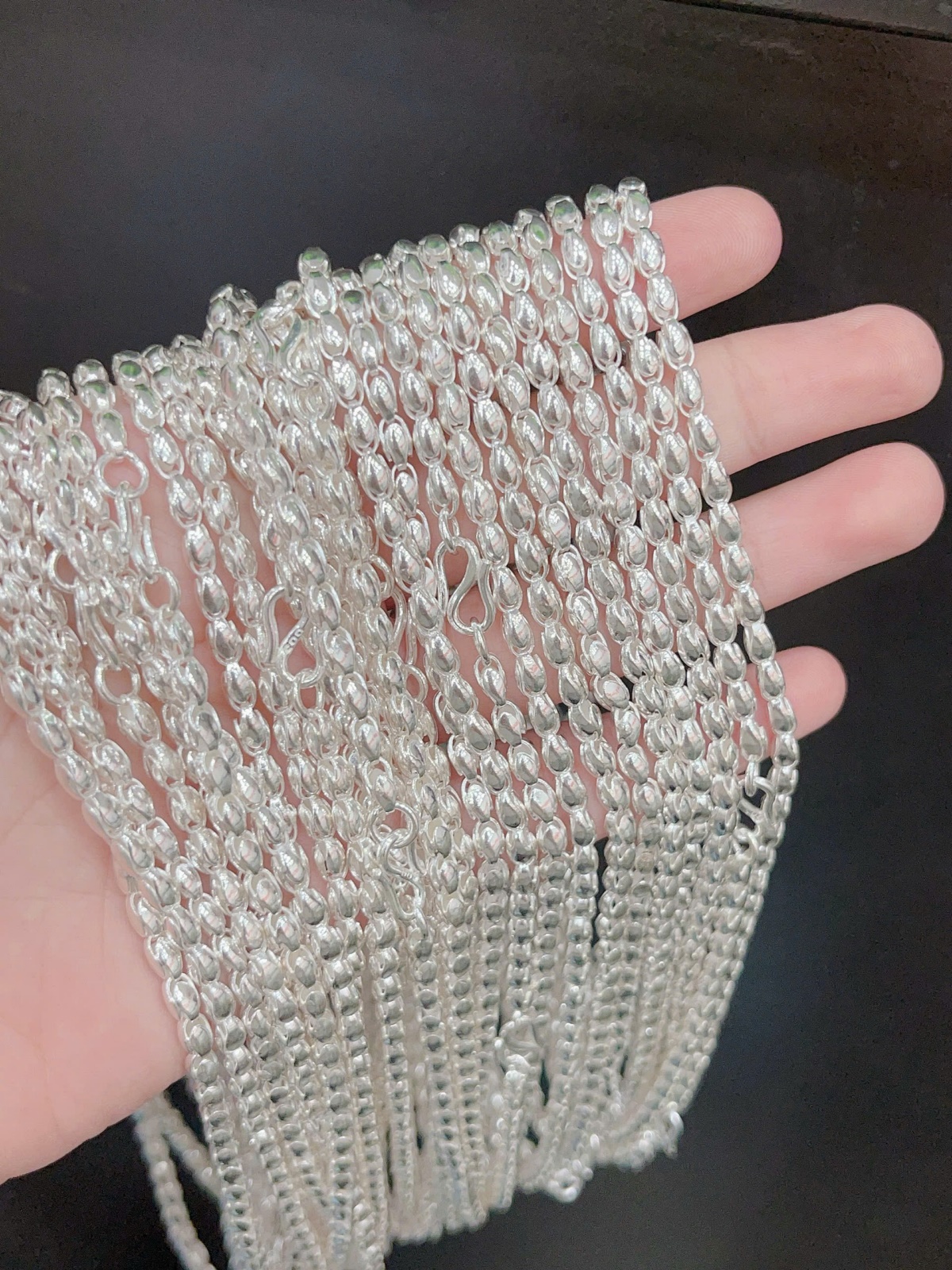 Dây chuyền trẻ em bạc ta nguyên chất S99 tốt cho sức khỏe của bé DTE