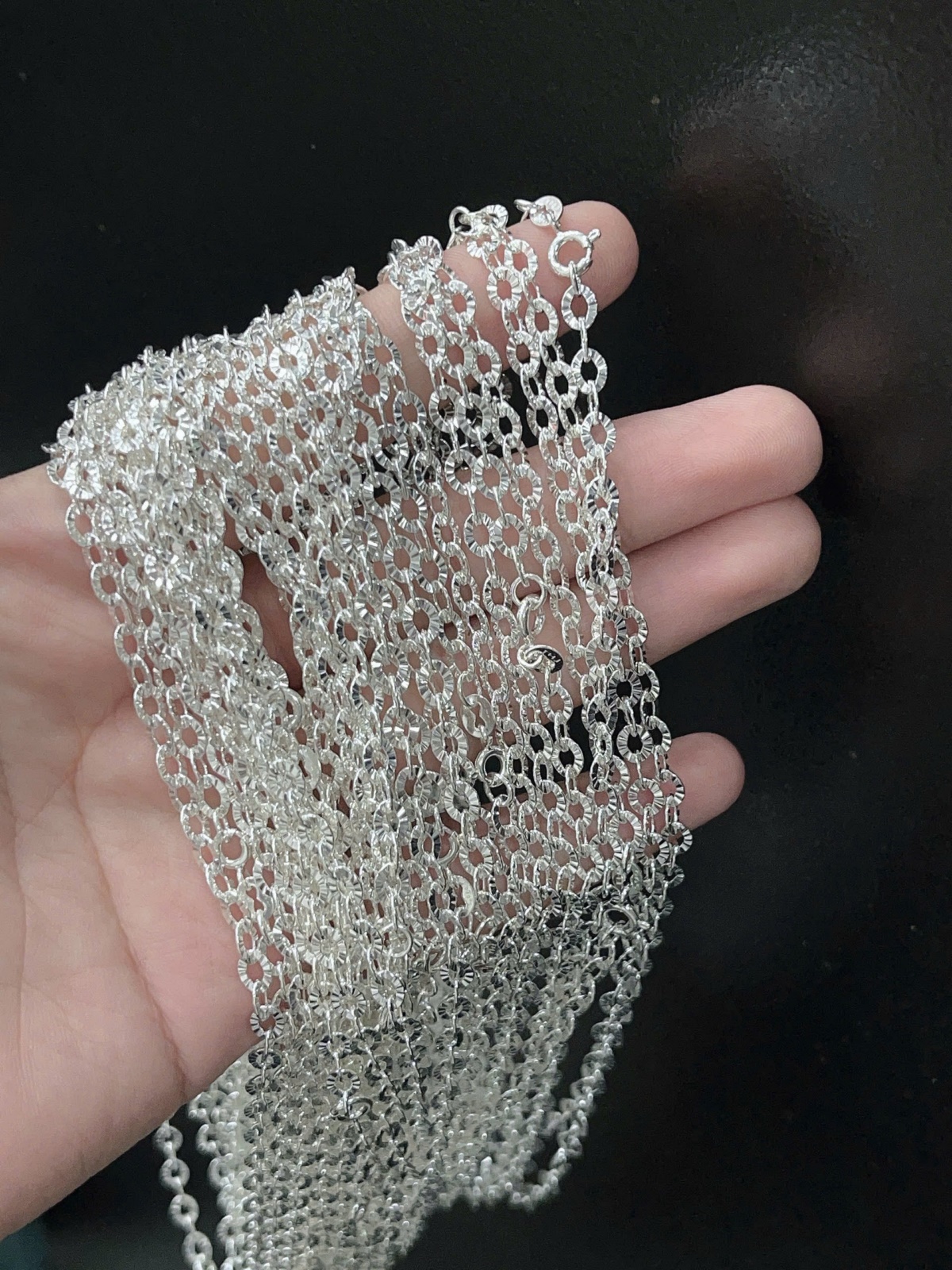 Dây chuyền trẻ em bạc ta nguyên chất S99 tốt cho sức khỏe của bé DTE