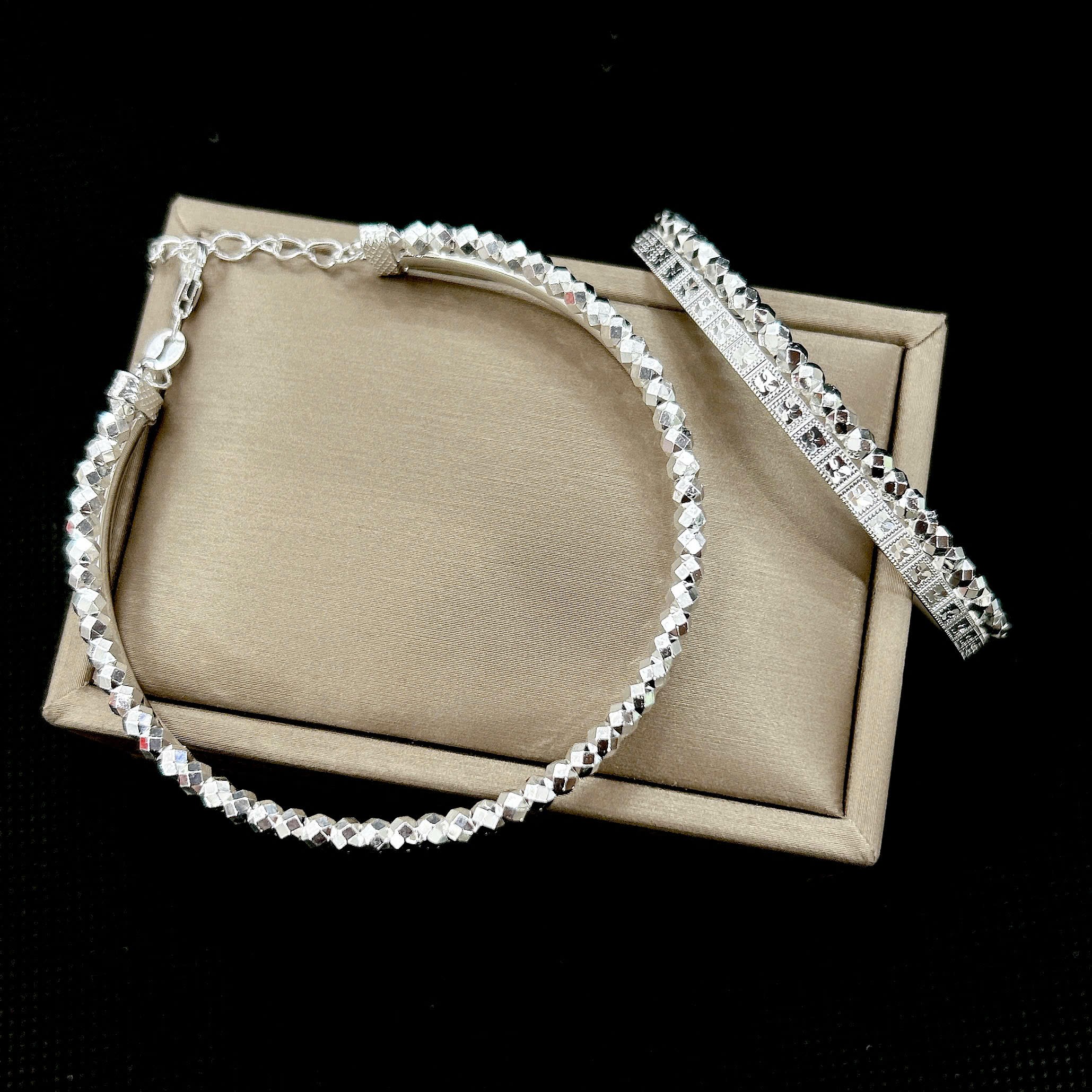 Lắc tay kiềng tay nữ hàng đặt BẠC HIỂU MINH LTU