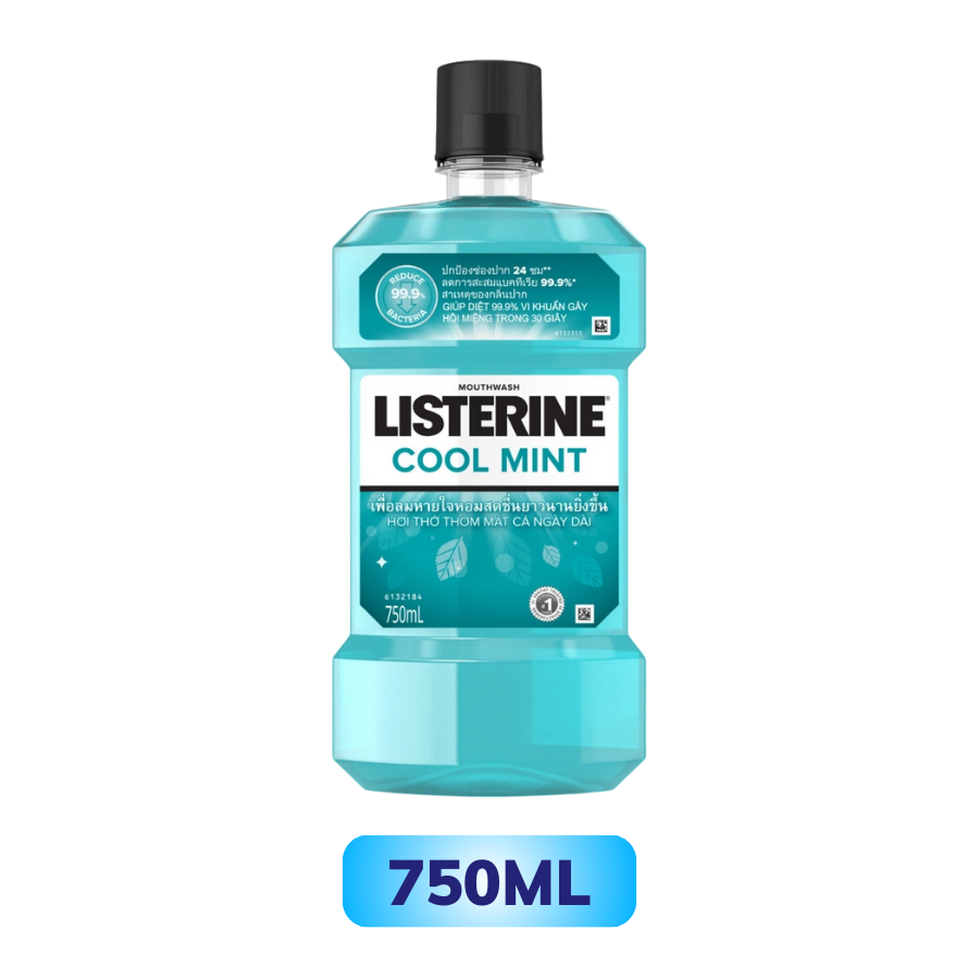 Nước súc miệng Listerine Cool Mint giúp hơi thở thơm mát