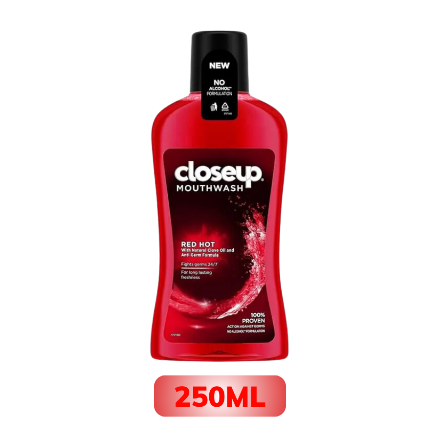 Nước súc miệng Closeup Red Hot