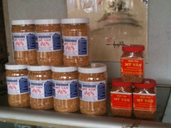 Lên rừng mua muối