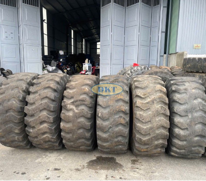 Lốp Công Trình Cũ: Có nên sử dụng lốp đã qua sử dụng?