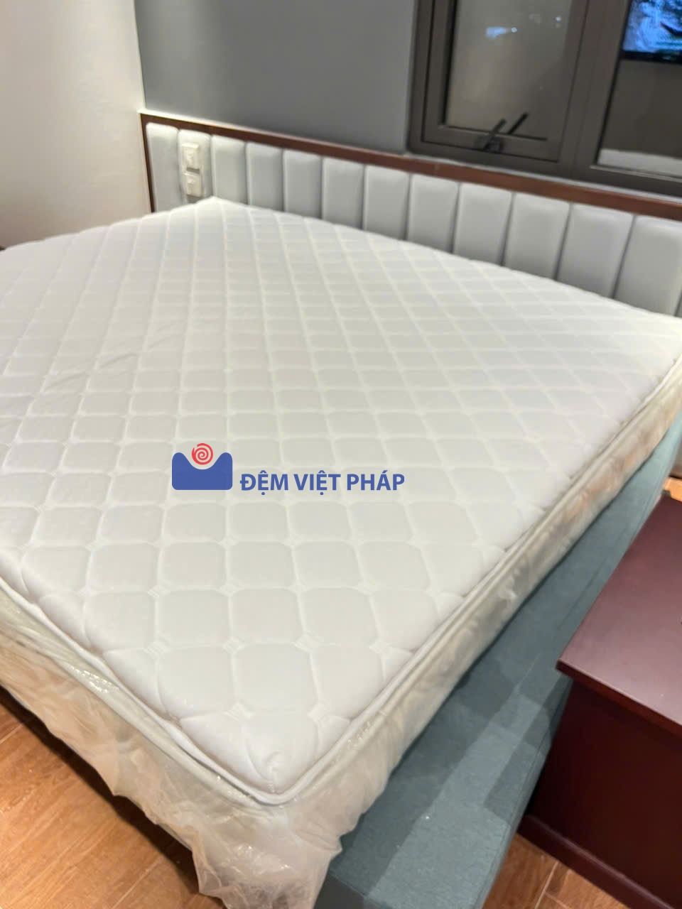 Tấm topper vải gấm Valize trần mút kim cương TP01 Đệm Việt Pháp