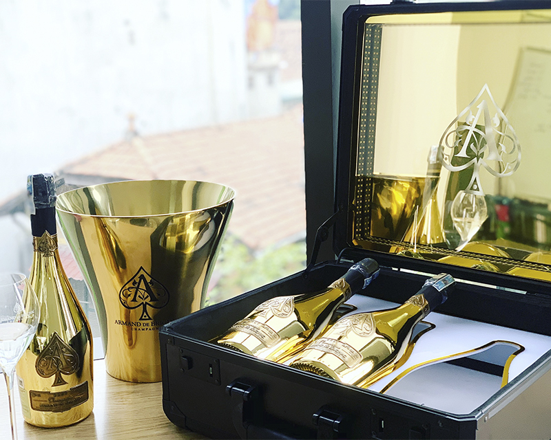 RƯỢU CHAMPAGNE ARMAND DE BRIGNAC GOLD BRUT