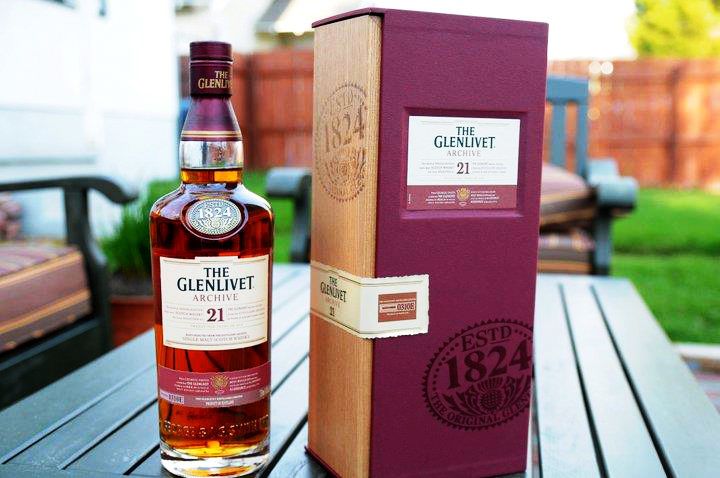 RƯỢU GLENLIVET 21 NĂM (Liên Hệ)