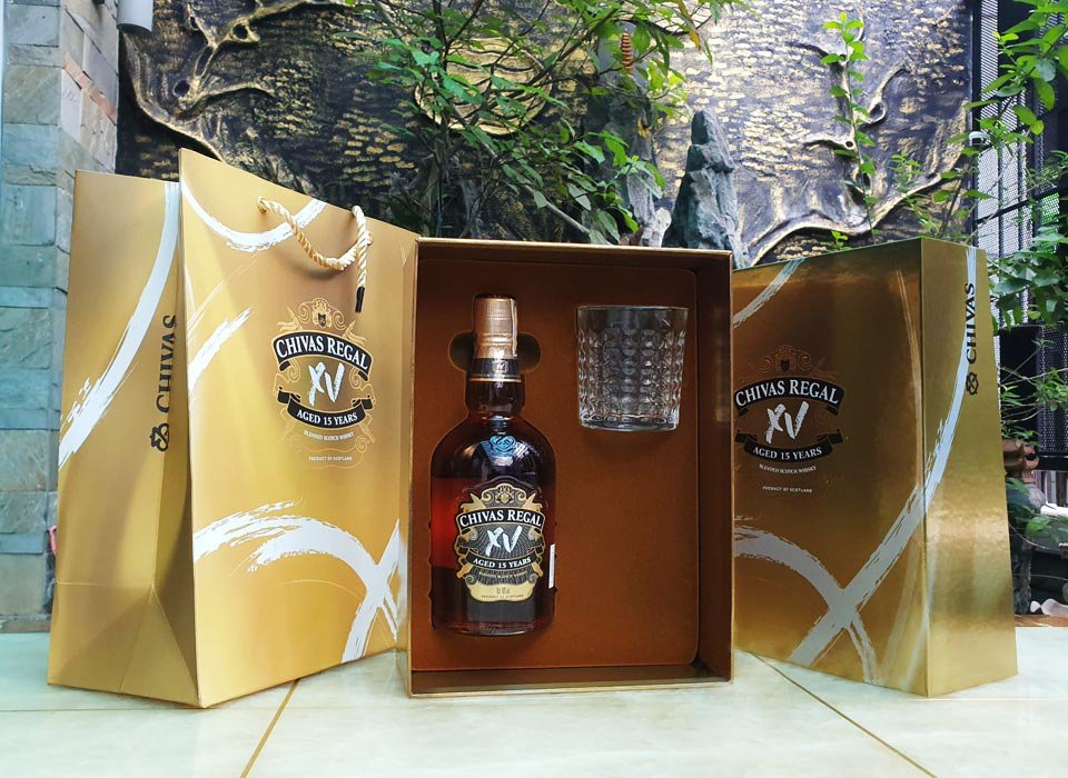 CHIVAS XV HỘP- QUÀ TẾT 2020 (Hết Hàng)