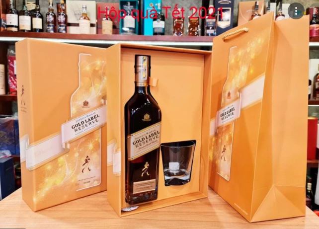 RƯỢU JOHNNIE WALKER GOLD - HỘP QUÀ TẾT 2021 (Hết Hàng)