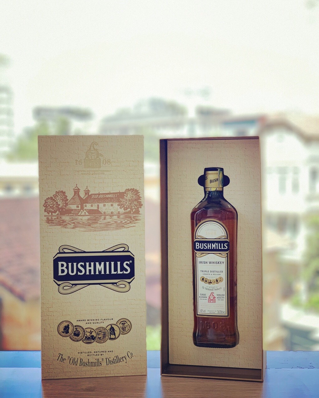 RƯỢU WHISKY BUSHMILLS