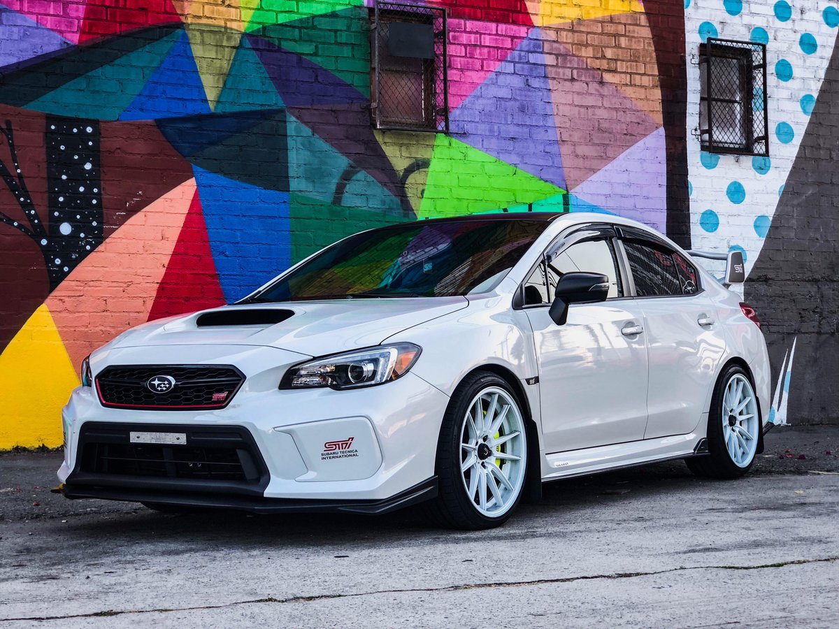 VÌ SAO BẠN NÊN CHỌN MUA XE SUBARU ?