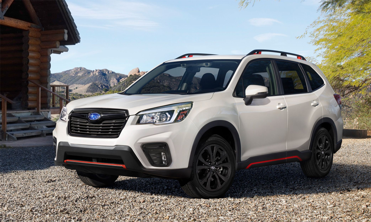 Forester và Outback xuất hiện trong danh sách 10 xe tốt nhất năm 2021.