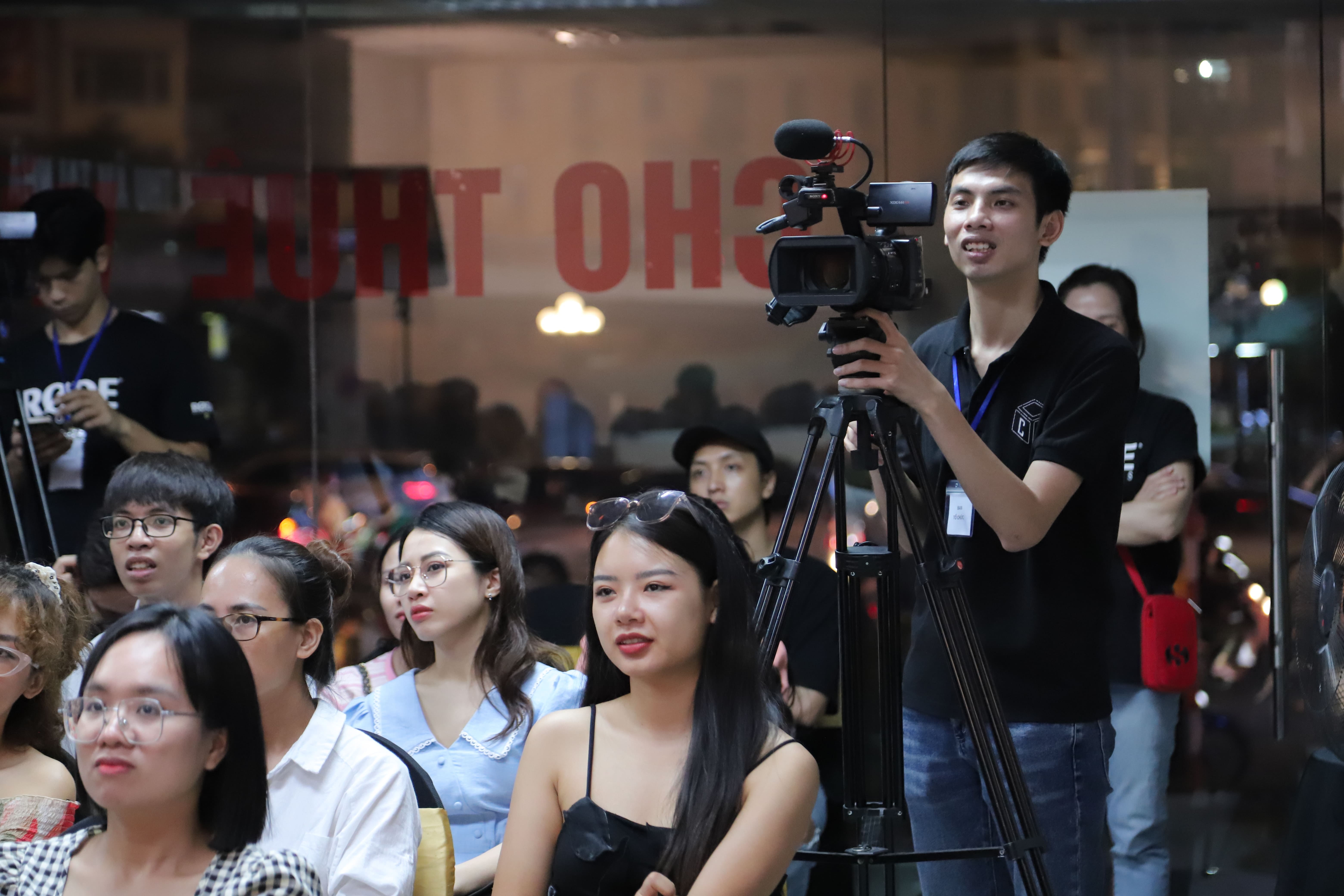 RODE Workshop ‘Kinh nghiệp thu âm tại nhà cho Voice Talent’ thu hút đông đảo người trong nghề