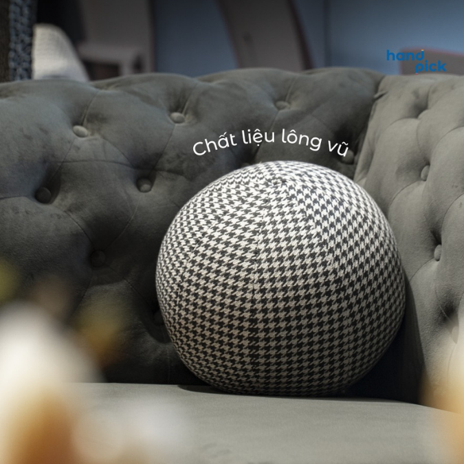 Gối CUSHION BALL STRIPE FLOW