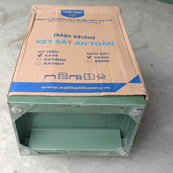 Khách hàng hay chê phần chân két sắt Hòa Phát THE ONE mới hay bị rỉ xét