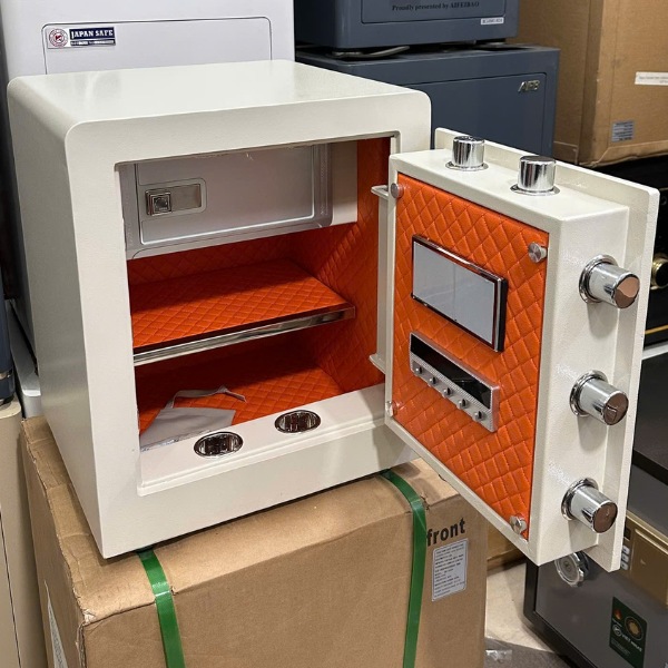 Nội thất két sắt Bokee BK45B màu kem để được giấy tờ A4