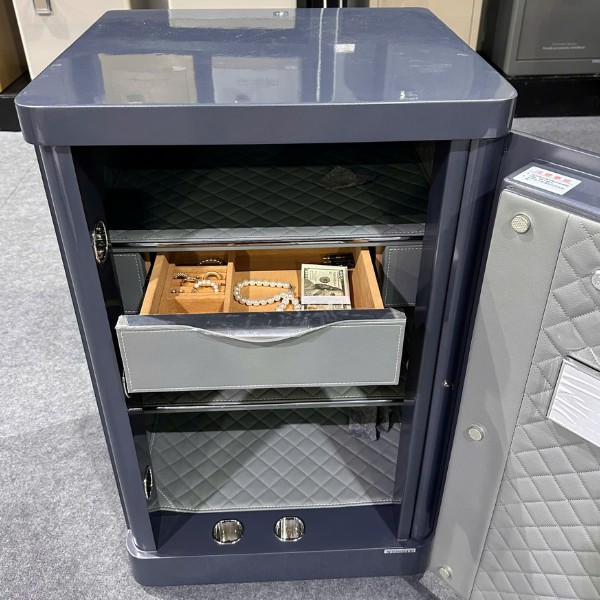 Nội thất An tâm khi sử dụng AFB HK-A1D-80TLB2 bọc da cao cấp có khay trang sức