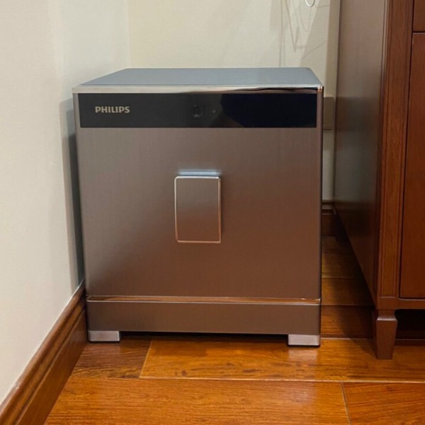 Nội thất két sắt Philips SBX701-4B0 để được hồ sơ tài liệu, tiền, vàng, trang sức...