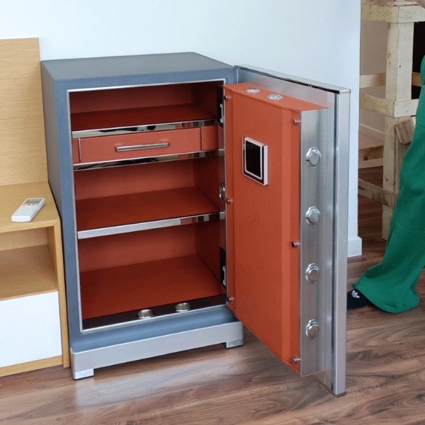 Nội thất két sắt Philips SBX701-8B0 vân tay điện tử