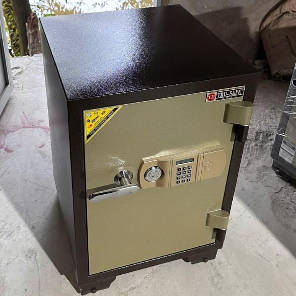 Két sắt Hàn quốc Trusafe E100DT được gia đình và công ty sử dụng nhiều