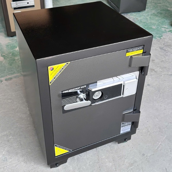 Két sắt vân tay điện tử Nhật bản TKO68F chống cháy sử dụng cho gia đình, văn phòng