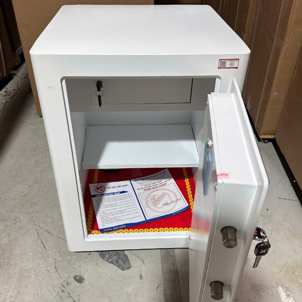 Nội thất Két sắt thông minh Việt Nhật VN-63AH vân tay điện tử