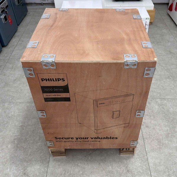 Két sắt Philips nhập khẩu bóc tem mới trong palet gỗ khi nhận hàng
