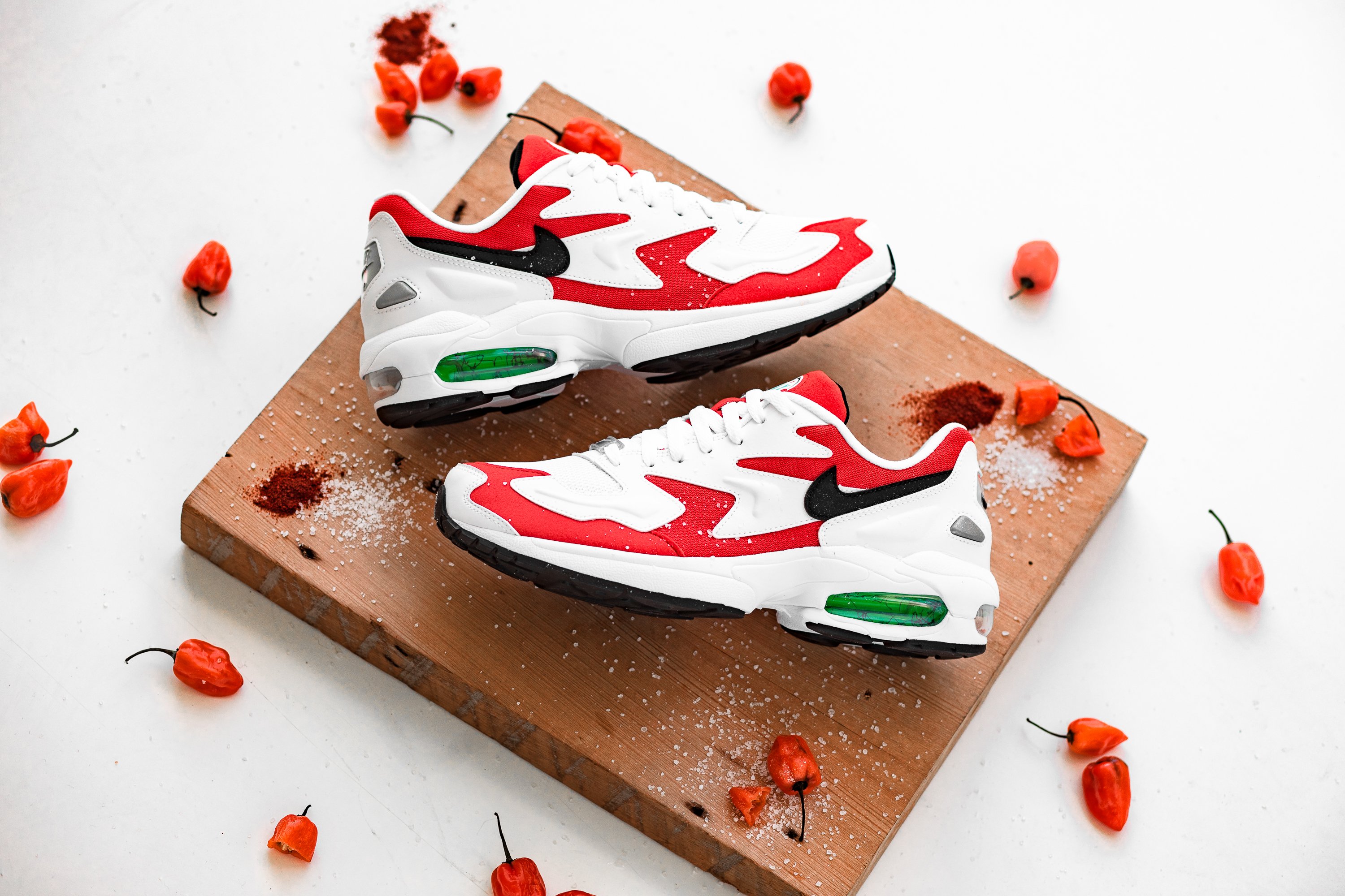 Nike Air Max2 Light "Habanero Red"