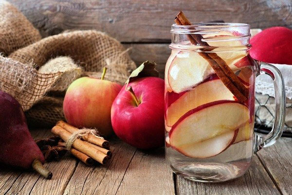 Detox táo và quế