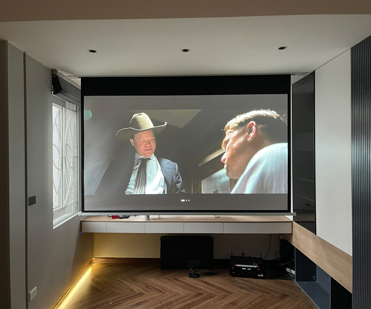 Dịch vụ lắp đặt máy chiếu phim tại nhà