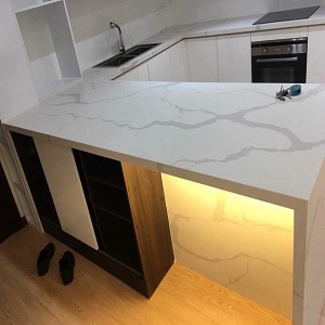 da-nhan-tao-op-ban-bep