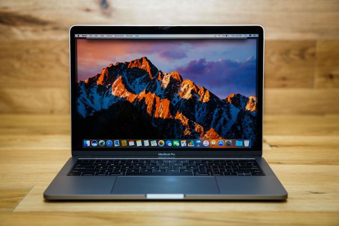 Macbook Pro 13 inch 2017 MPXT2 Gray giá tốt nhất tại 2T Mobile