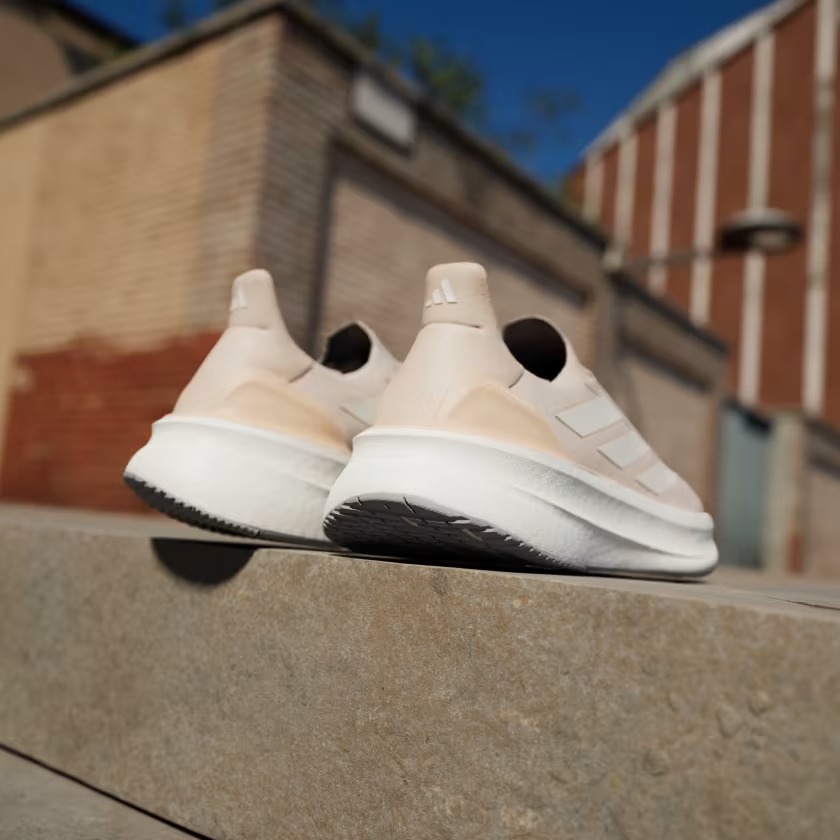 Giày chạy bộ adidas Ultraboost 5x Nữ IH3104 - Main Image