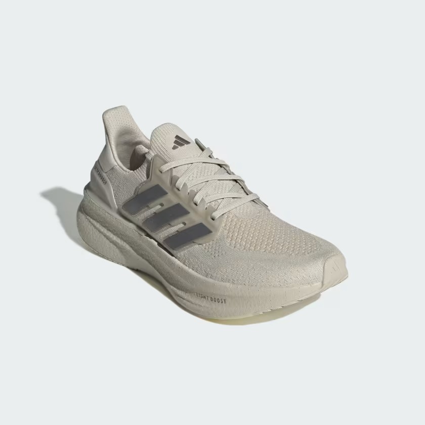 Giày chạy bộ adidas Ultraboost Nam JQ2906 - Main Image