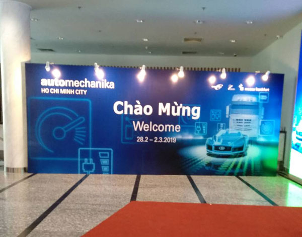 doan-dai-bieu-zhengda-tham-gia-trien-lam-cong-nghe-dich-vu-o-to-automechanika-ho