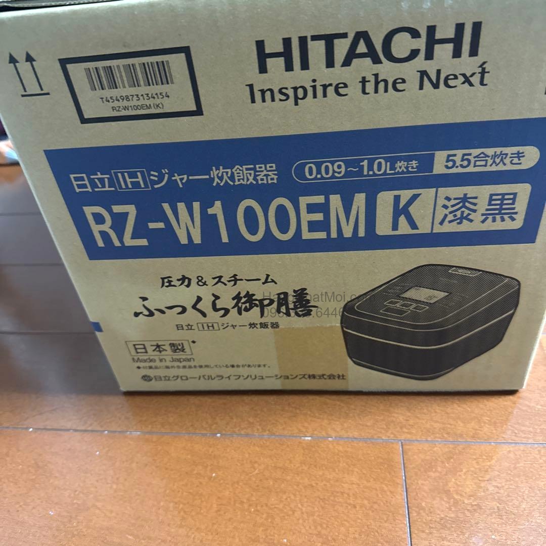 Toàn hộp RZ-W100EM-K có chữ 日本製, Made in Japan, sản xuất tại Nhật Bản.