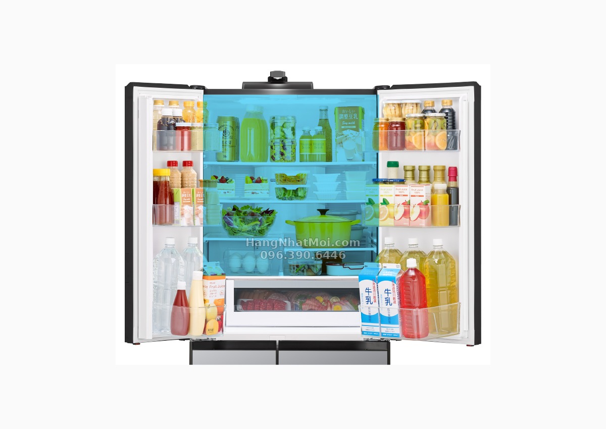 Hitachi R-HXC62X Ngăn lạnh rộng, kệ kính và khay cửa hỗ trợ phân loại thực phẩm hằng ngày.