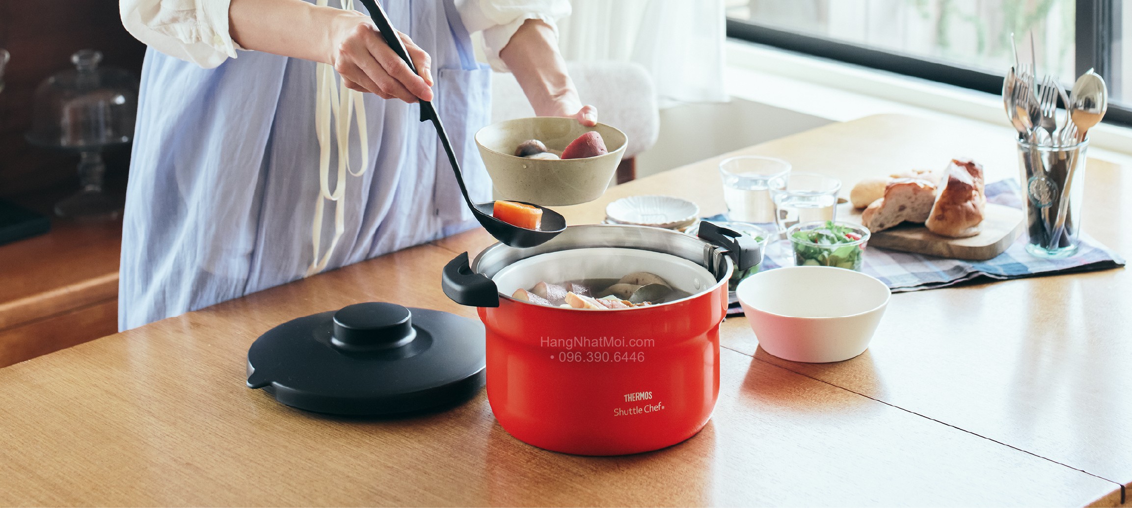 Thao tác chuẩn bị thực phẩm cùng nồi ủ Thermos dòng KBJ