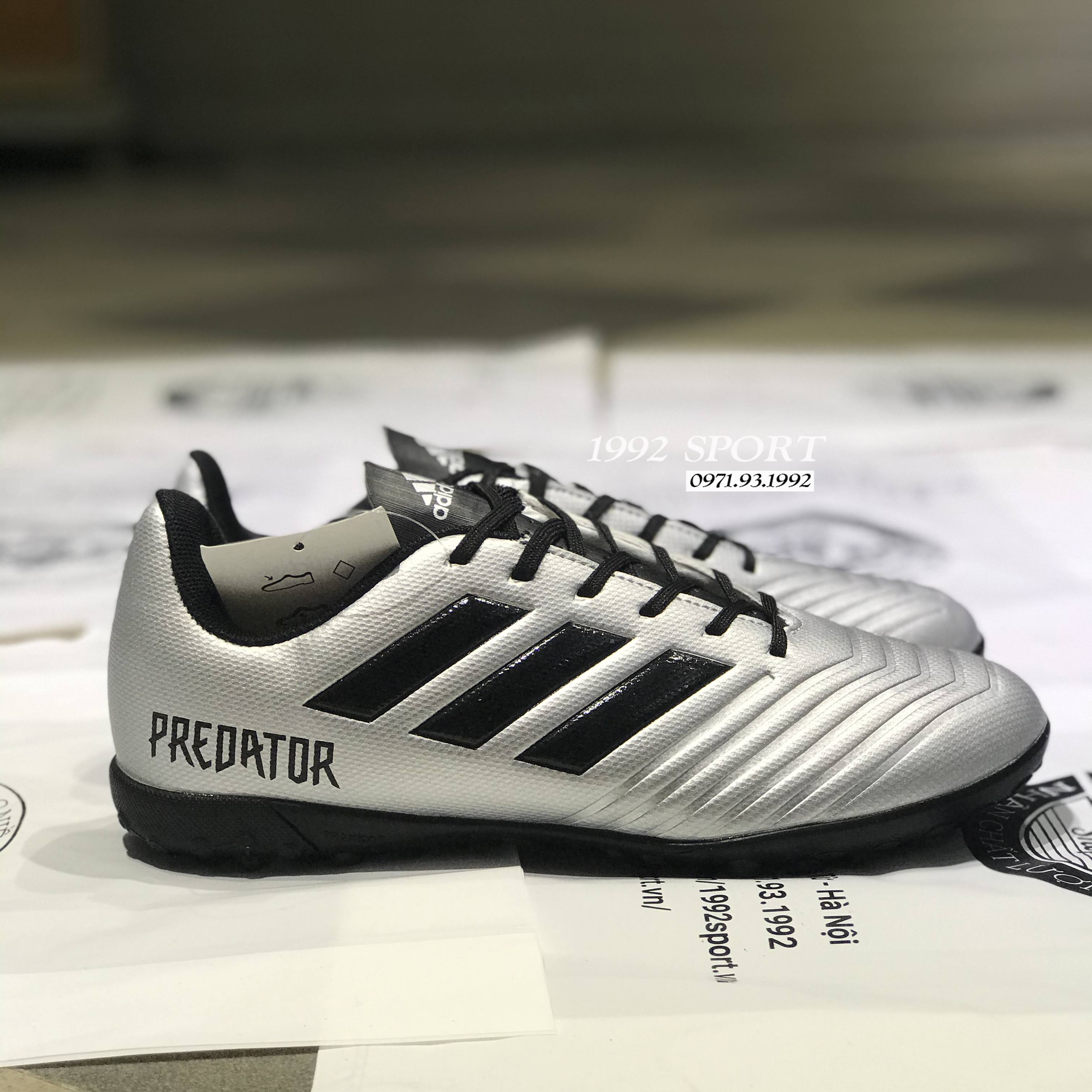Giày Bóng Đá Adidas Predator Bạc Vạch Đen TF - Main Image