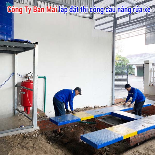 hình ảnh lắp đặt cầu nâng rửa xe chữ H dương nền tại Long An