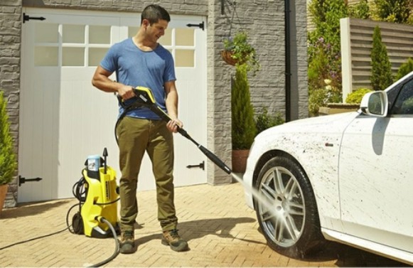 máy rửa xe mini nào bền nhất