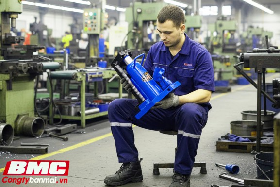 hình ảnh kích móc thủy lực KYOTO 5 tấn MHC-2.5RS