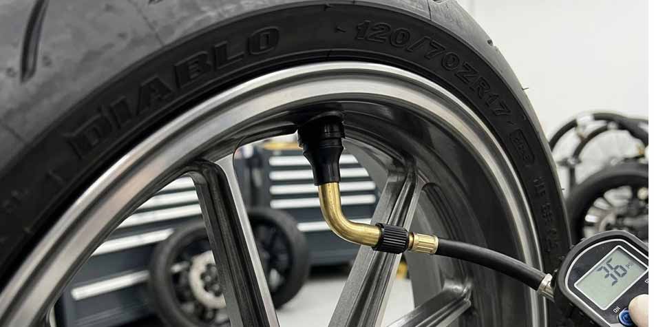 Hình ảnh van cong xe máy PVR50/PVR60/PVR70