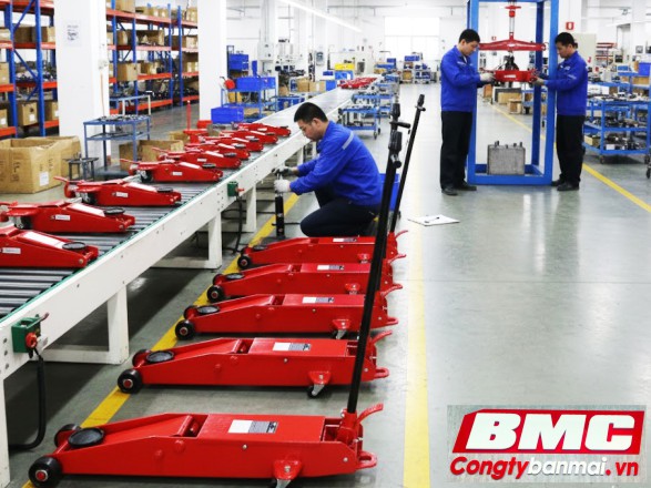 Kích thuỷ lựccá sấu thân dài 5 tấn DL95