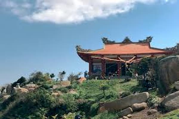 Thiên Ân Tự ánh sáng Phật Pháp giữa vùng sơn thuỷ hoang sơ