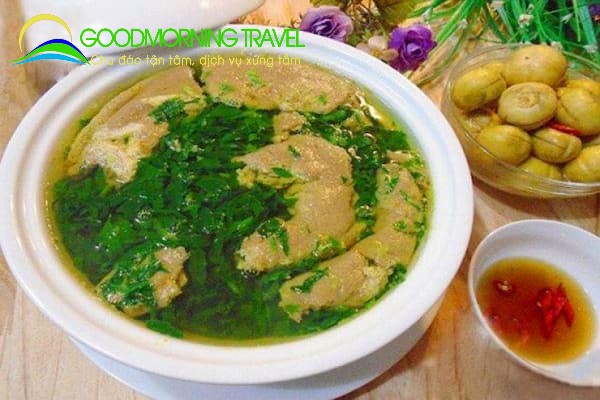 Quán cơm khi đi du lịch Nha Trang