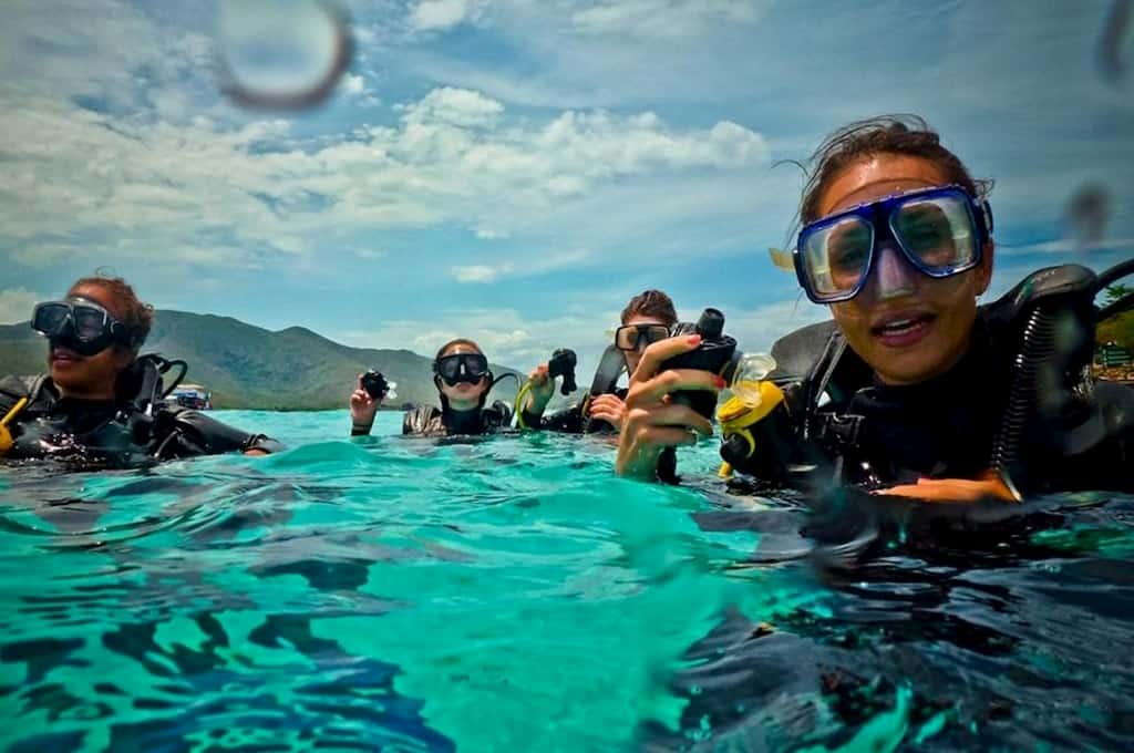 lặn biển tour 3 đảo Nha Trang
