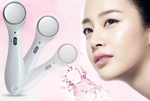 Có nên sử dụng máy massage mặt?