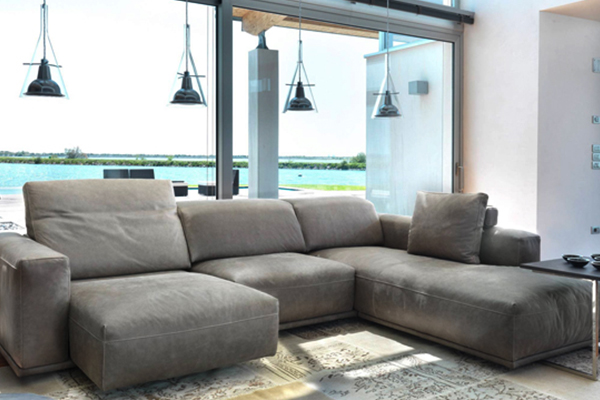 3 Điều khiến bạn yêu thích Sofa da Ý