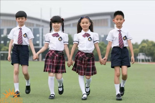 Đồng phục học sinh lớp 1 giúp tiết kiệm chi phí