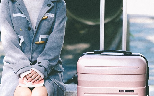 Top 8 những thương hiệu vali kéo nhựa giá rẻ, đẹp và chất lượng